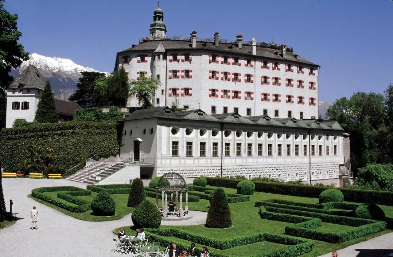 Hidden Gem In Central Innsbruck With Free Parking